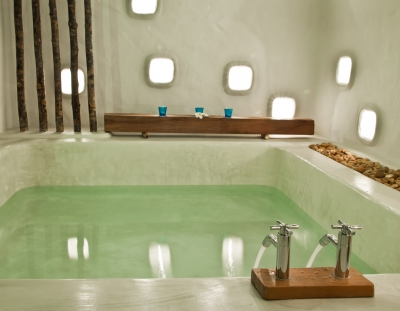 The Essential Benefits of Acrylic as a Material for Your Bath