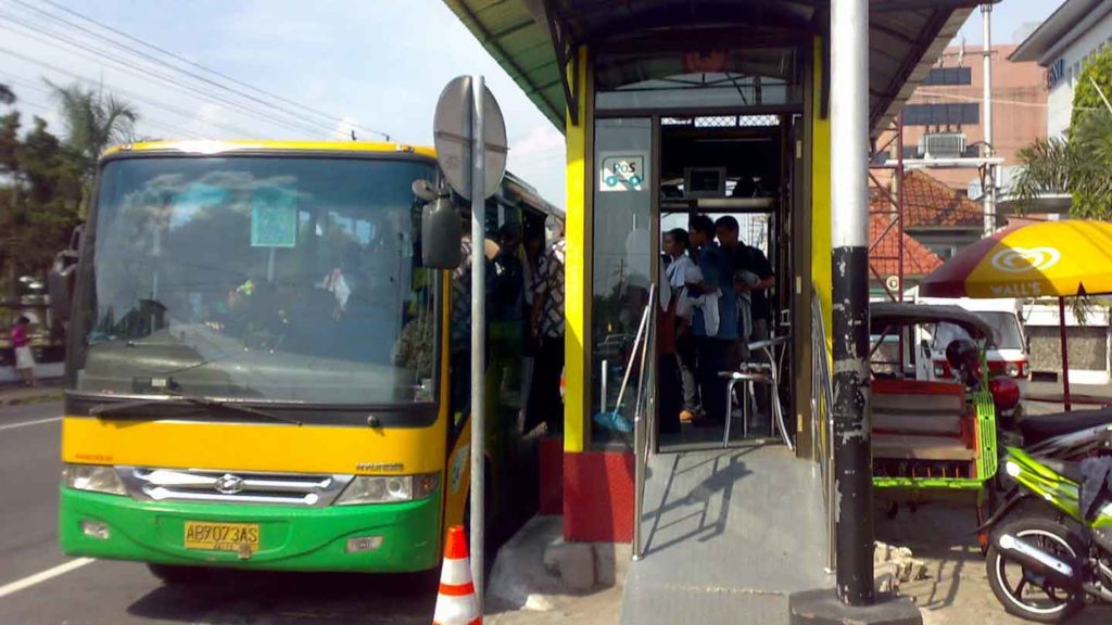 peru bus travel tips