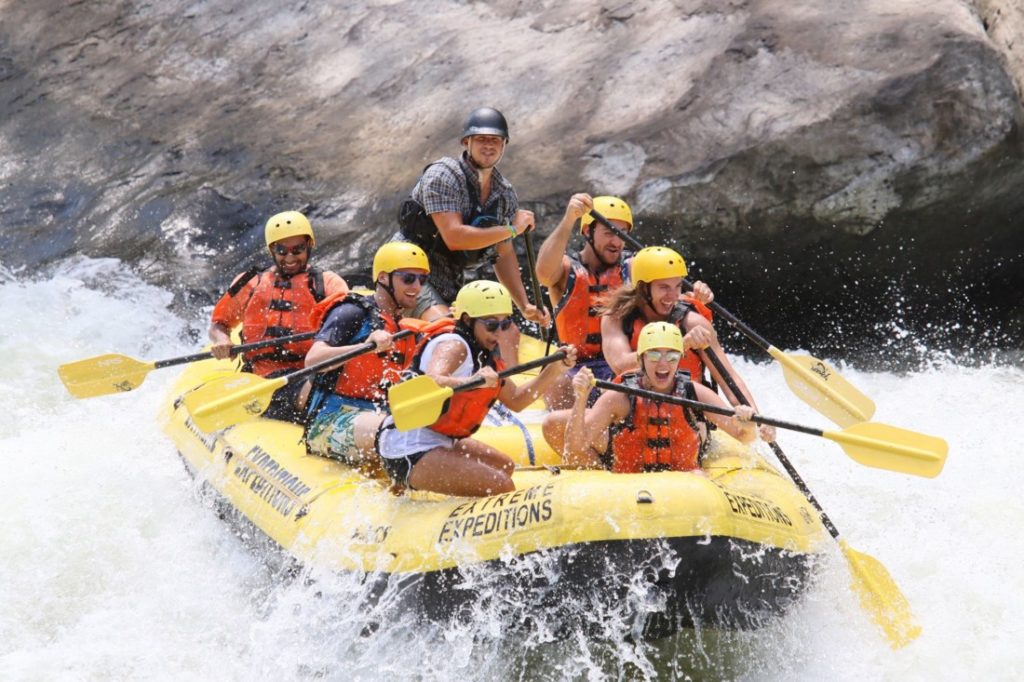 Whitewater raft, hike and best stand up kayak In West Virginia