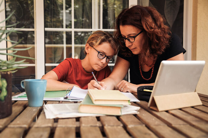 How to Set Up a Child to Study From Home and Not to Go Crazy: 15 Psychological Tips