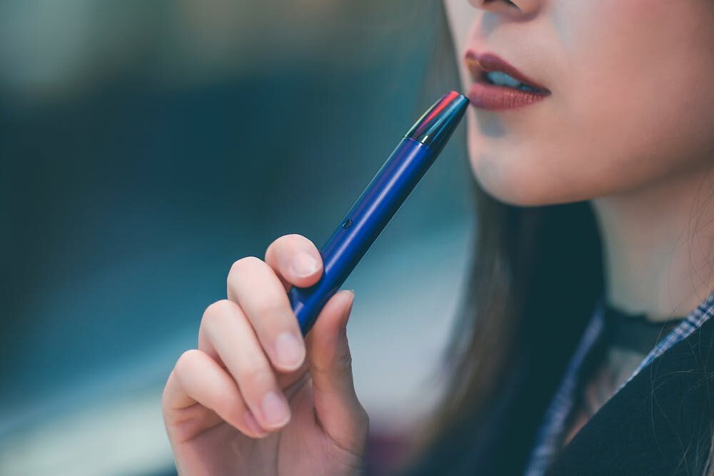 How imported electronic cigarettes are posing risks